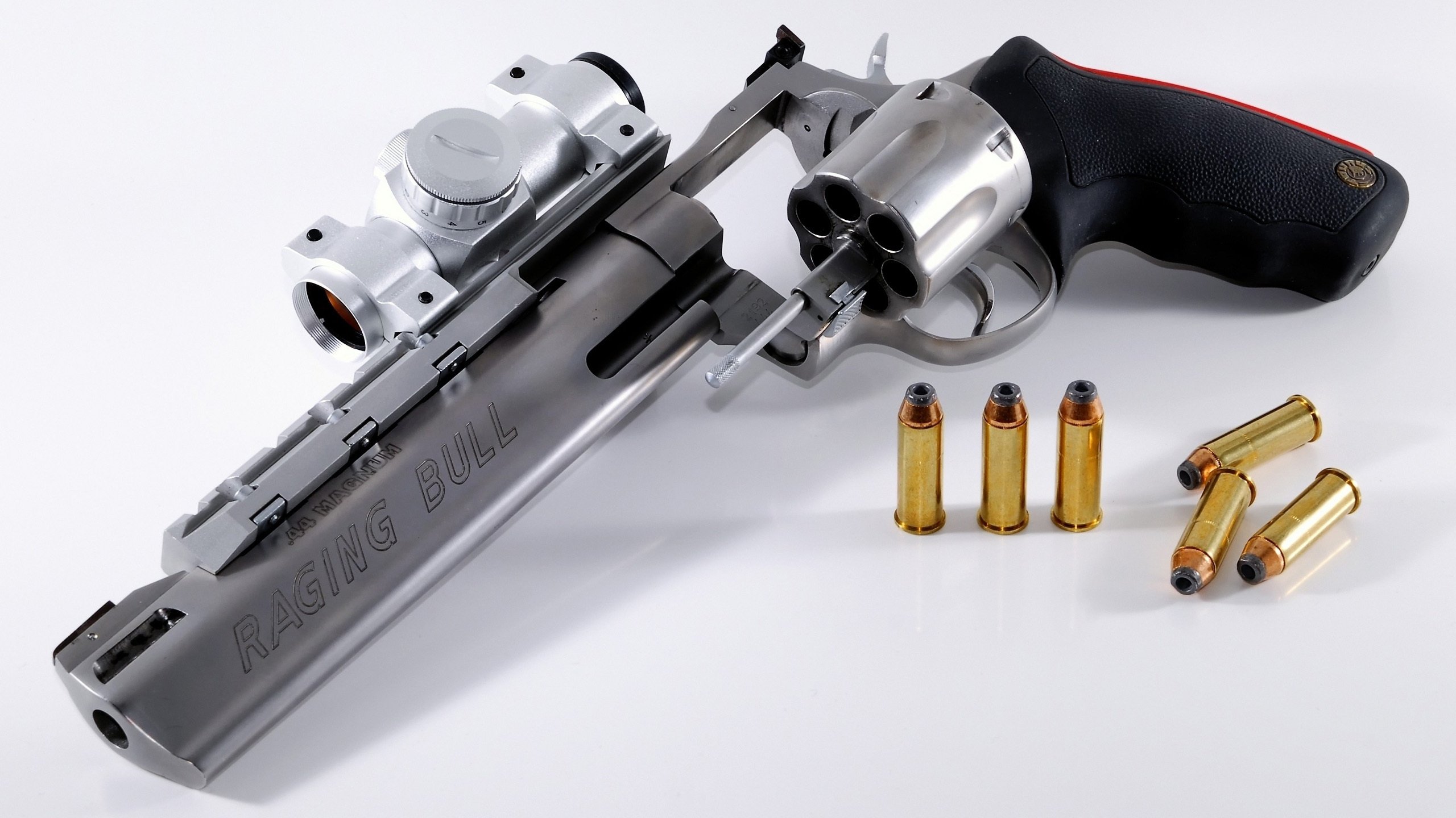 Leyu Sports (乐鱼体育)-球迷对球队战术安排提出质疑，球迷对球队战术安排提出质疑怎么办